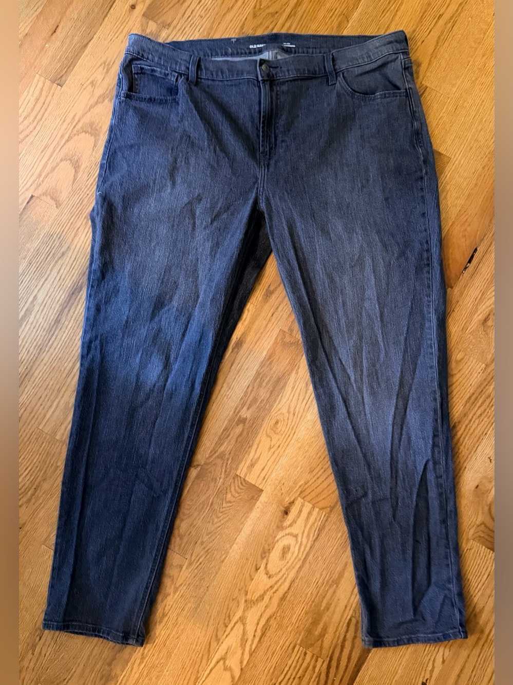 Old Navy Midrise Wow Boyfriend Gray Woman’s Sz 18 Denim Jeans